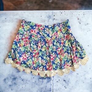 LF Paper Heart Floral Skort W/ Crochet Hem Sz 8 Blue